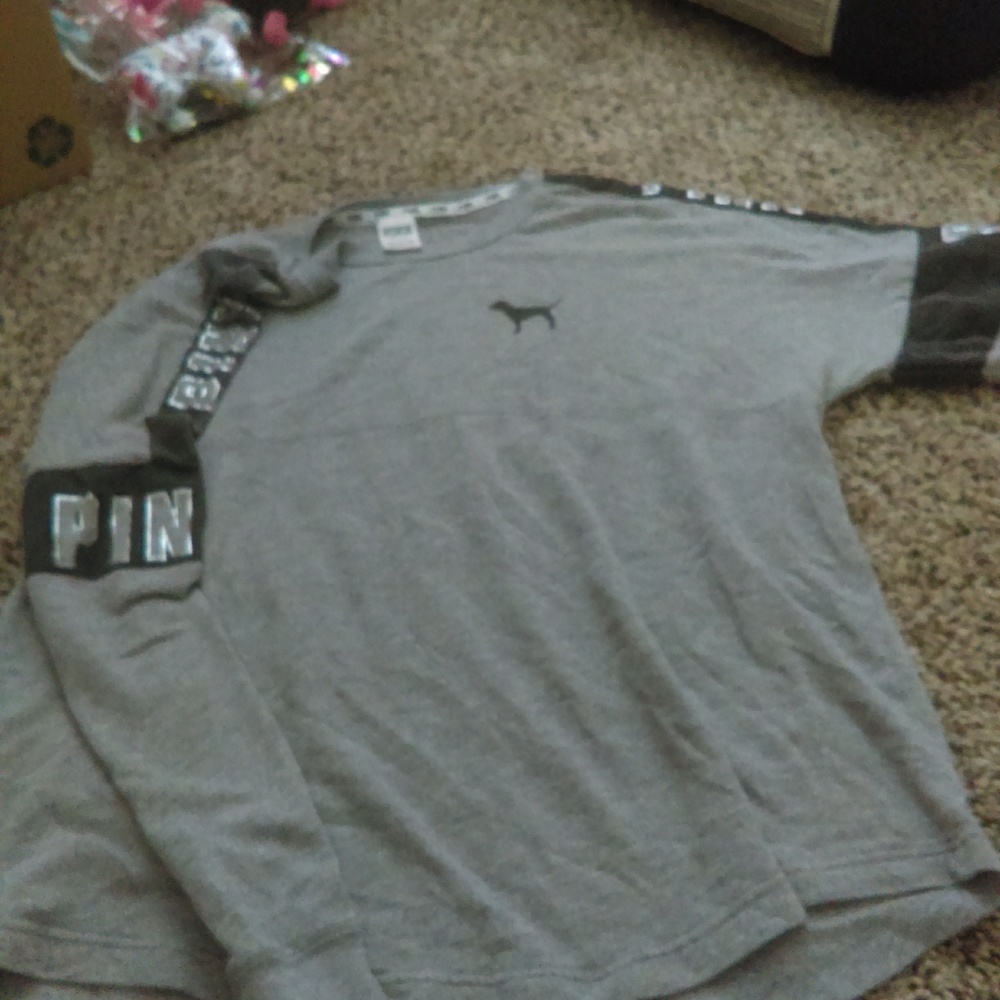 Thin sweat shirt